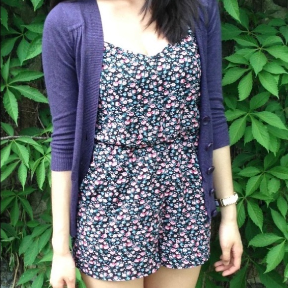 Price negotiable - H&M floral romper - Picture 1 of 7